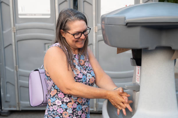 Best Porta potty rental near me  in Colfax, IL